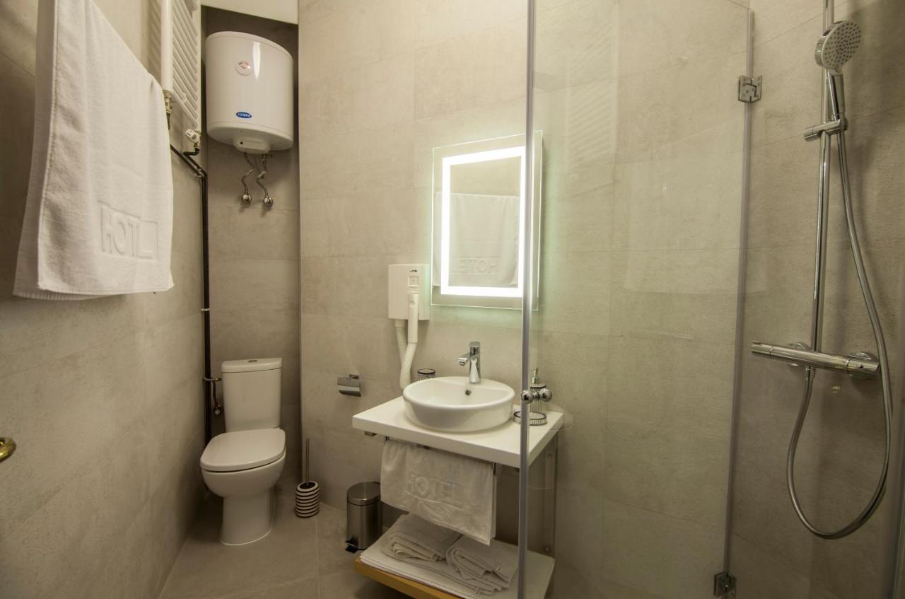 Hotel Balkan Centar Бієліна Екстер'єр фото